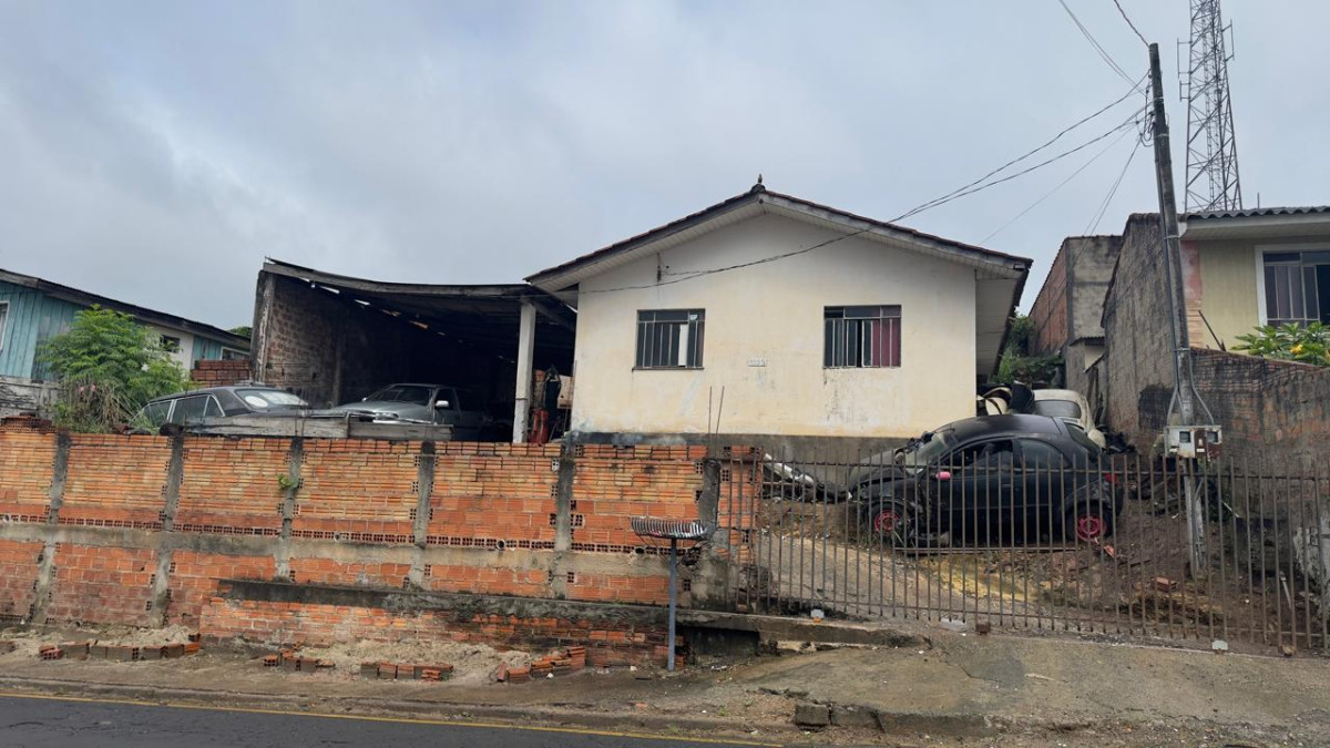 Leilão de Bem Imóvel em Ponta Grossa/PR - Lance Inicial R$ 104.000 - Judicial