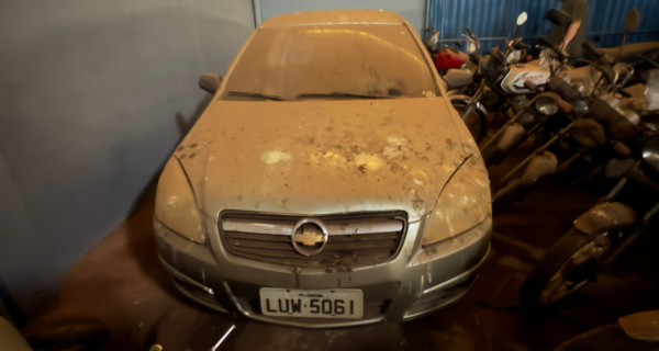 (SUCATA) AUTOMÓVEL GM/VECTRA SEDAN ELEGANCE ANO 2006 PLACA LUW5061