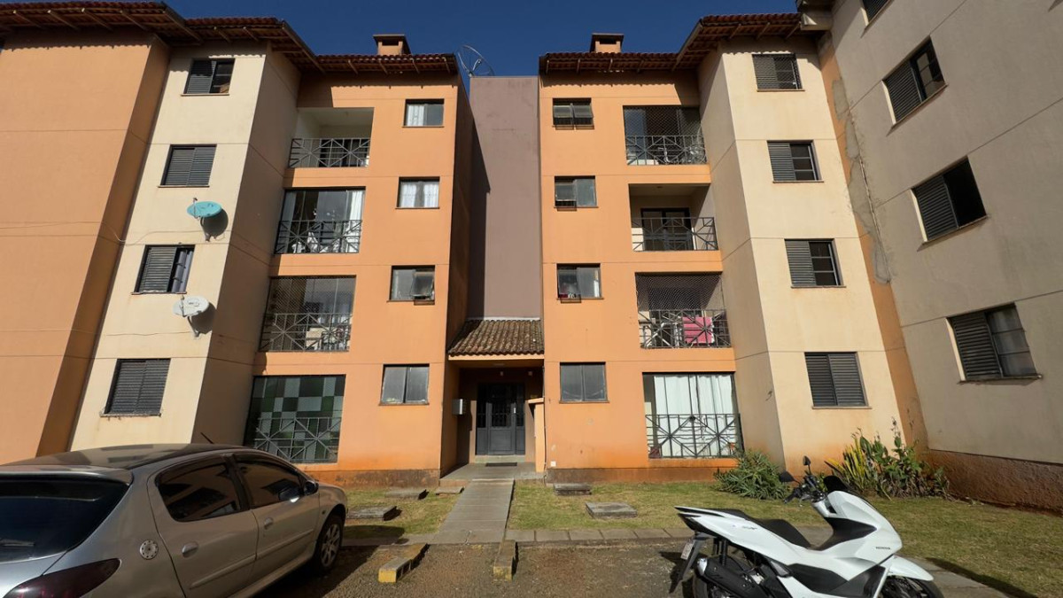 Apartamento (foto 2 de 13)