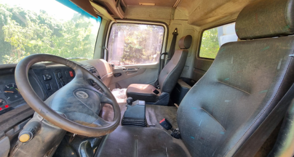 CAMINHÃO CAÇAMBA MARCA/MODELO MERCEDES-BENZ AXOR 4144K 6X4