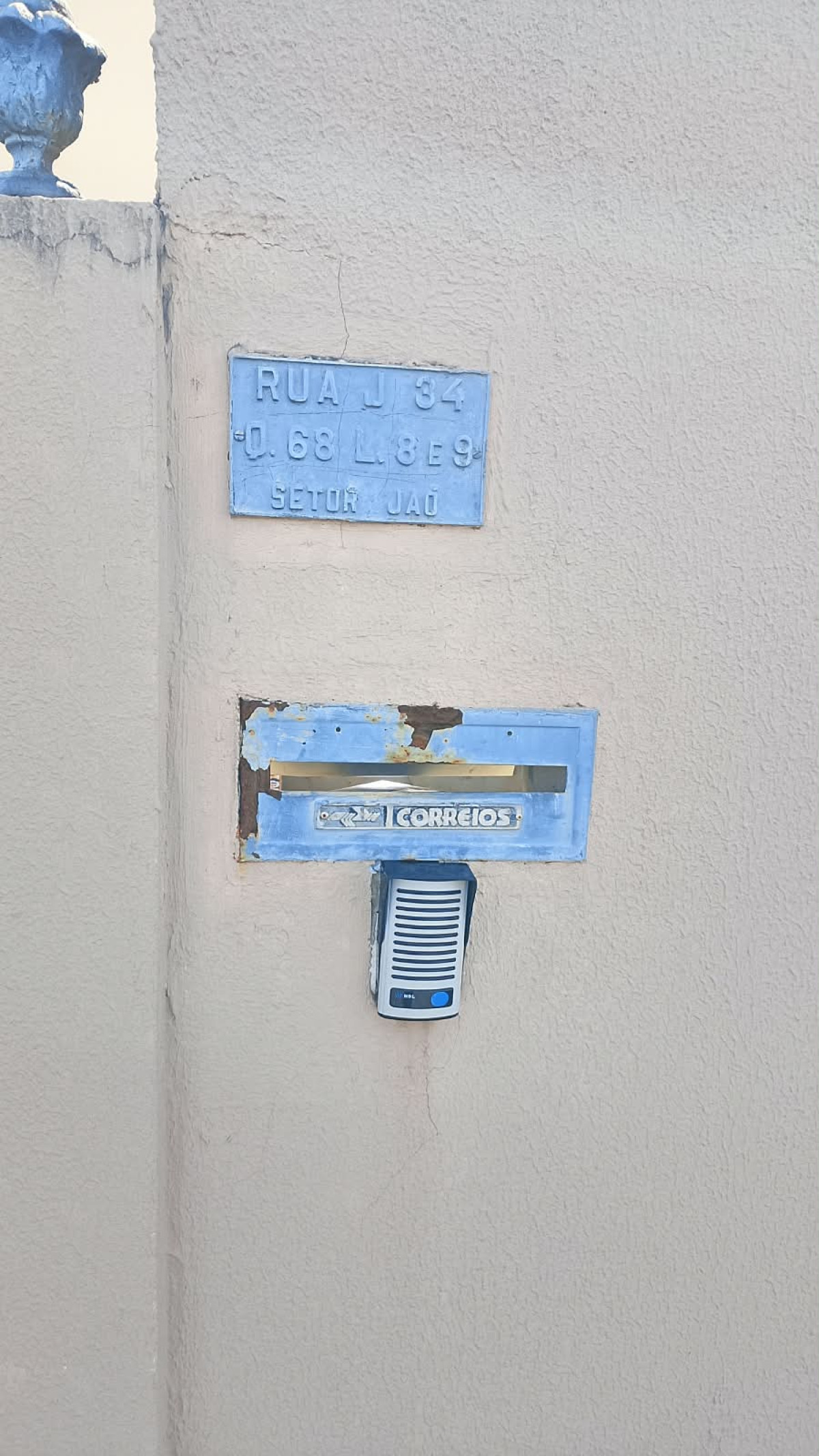 Casa no Setor Jaó (foto 2 de 6)