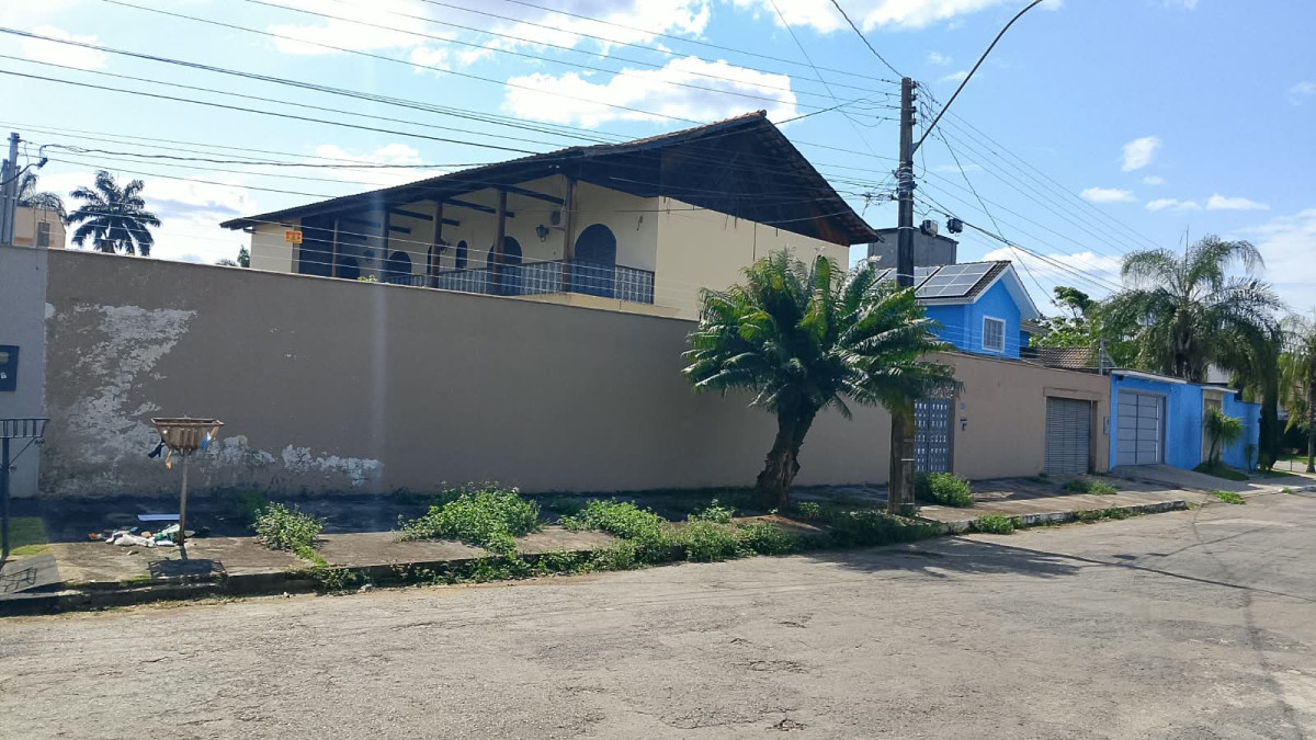 Casa no Setor Jaó (foto 4 de 6)