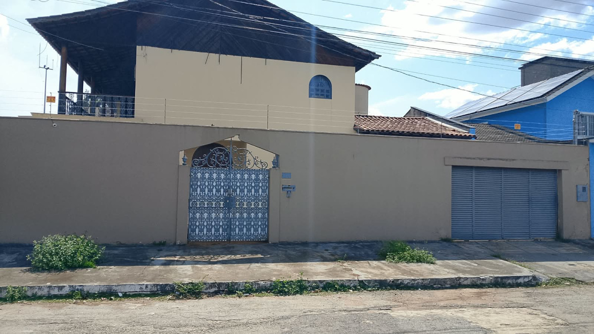 Casa no Setor Jaó (foto 3 de 6)