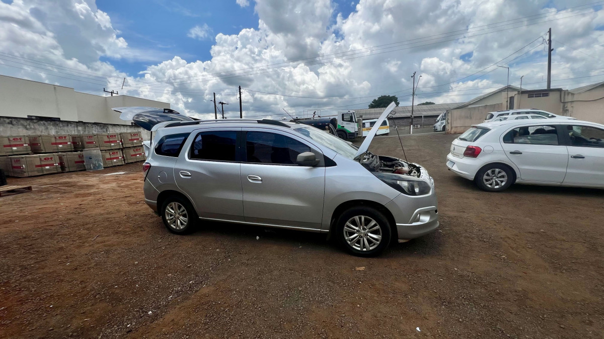 Grandes Rios/PR - SPIN 1.8 MT LT (MOTOR COM AVARIA) - leilão extrajudicial - Grandes Rios PR - lance mínimo R$ 21.000