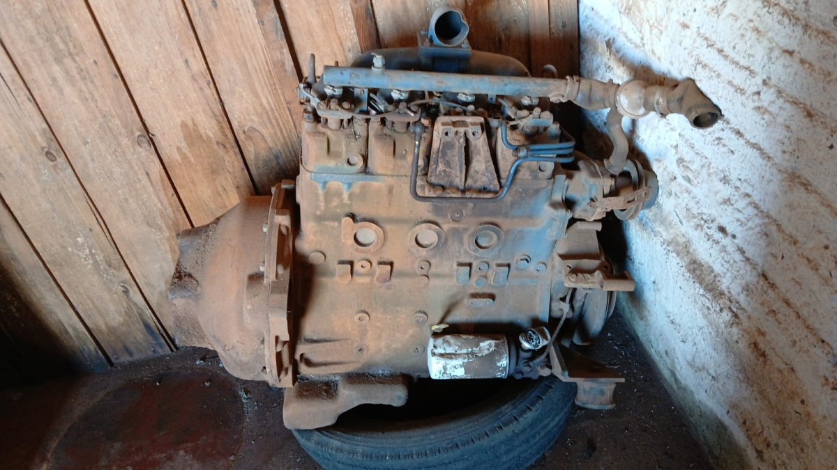 Leilão de Veículo Veículo em Grandes Rios/PR - Lance Inicial R$ 2.500 - Extrajudicial