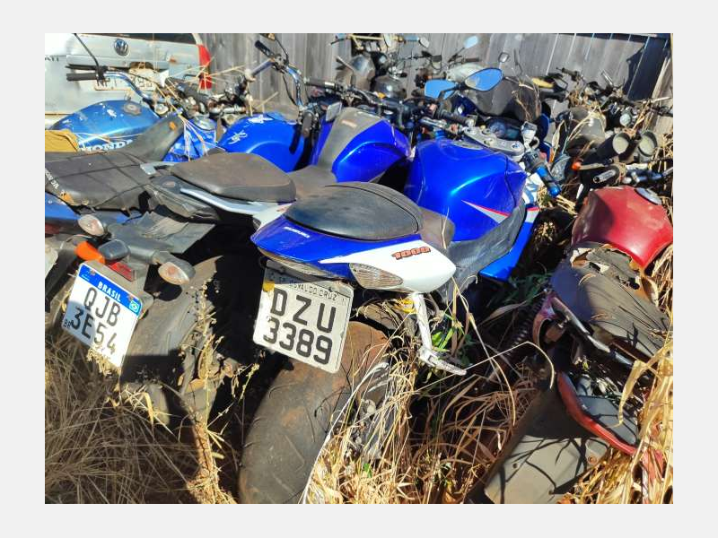 SUZUKI GSXR1000 / Placa: DZU3389