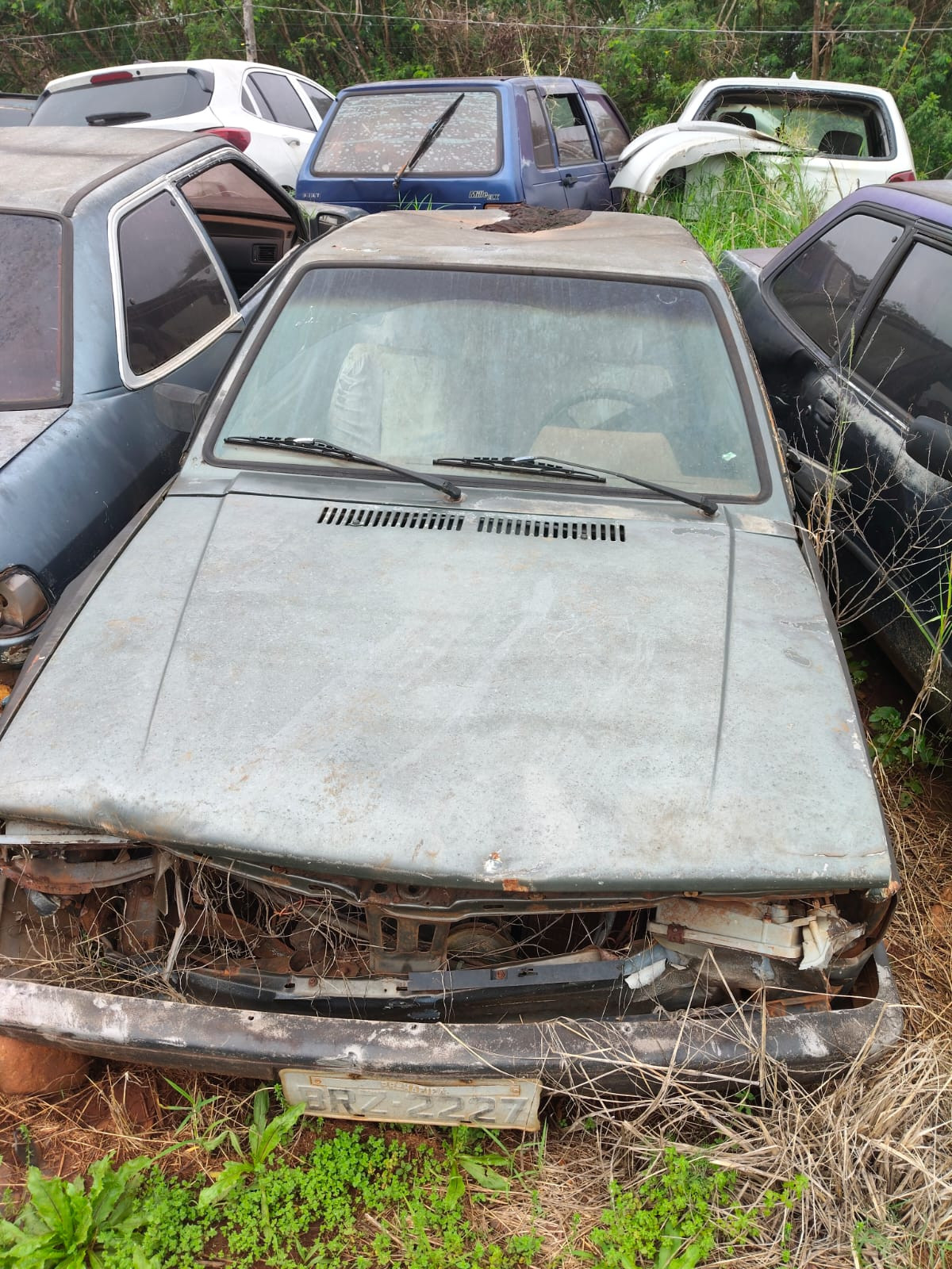 SUCATA INSERVÍVEL DE VEICULO VW/GOL CL — foto 3 de 3