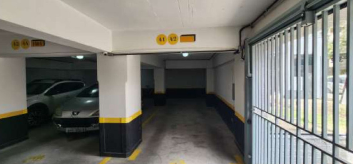 VAGA DE GARAGEM DUPLA NO CONDOMÍNIO EDIFÍCIO GOLDEN LYON, CABRAL — foto 8 de 8