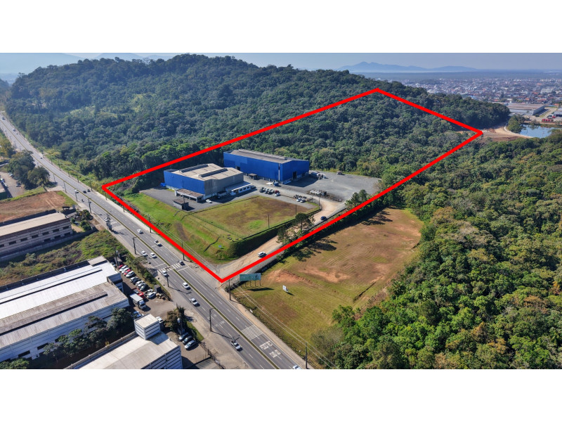 Lote 1 - IMÓVEL INDUSTRIAL NA AV. SANTOS DUMONT, JOINVILLE