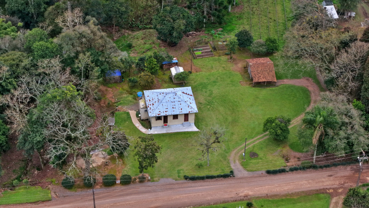 Lote 2 - IMÓVEL RURAL COM ÁREA DE 115.182,50M² LOCALIZADA EM BENTO GONÇALVES, localizado em Bento Gonçalves - RS