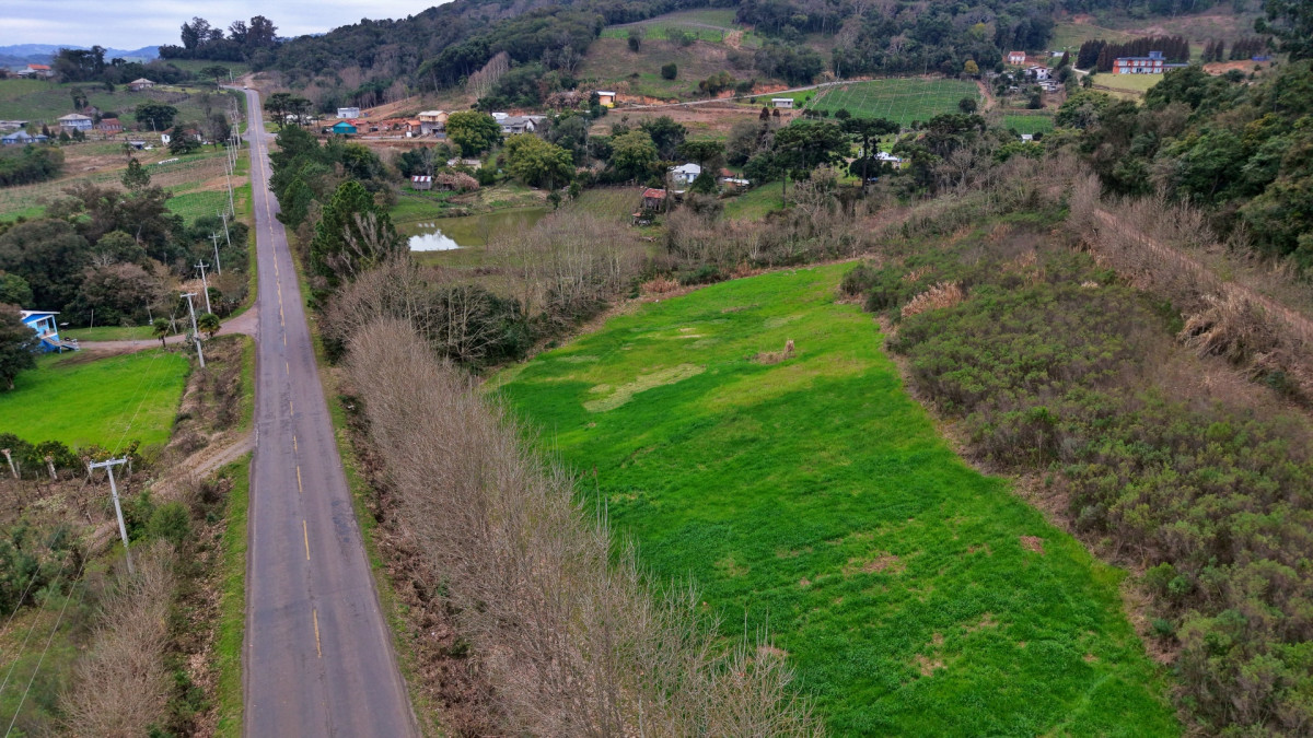 Lote 2 - IMÓVEL RURAL COM ÁREA DE 115.182,50M² LOCALIZADA EM BENTO GONÇALVES, localizado em Bento Gonçalves - RS