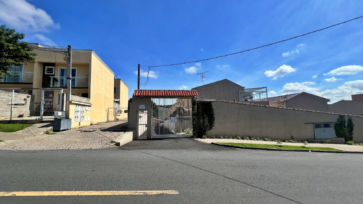 Lote 1 - NUA PROPRIEDADE DO SOBRADO NO CONDOMÍNIO RESIDENCIAL BOM PASTOR, ALTO BOQUEIRÃO, localizado em Curitiba - PR, bairro Alto Boqueirão