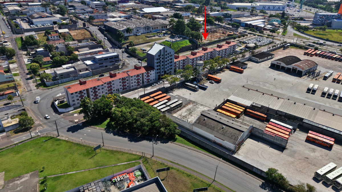 Lote 1 - APARTAMENTO NO CONDOMÍNIO CONJUNTO RESIDENCIAL AVENIDA DA REPÚBLICA I, PAROLIN, localizado em Curitiba - PR