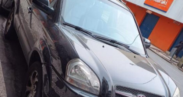 VEÍCULO I/HYUNDAI TUCSON GLS 20L