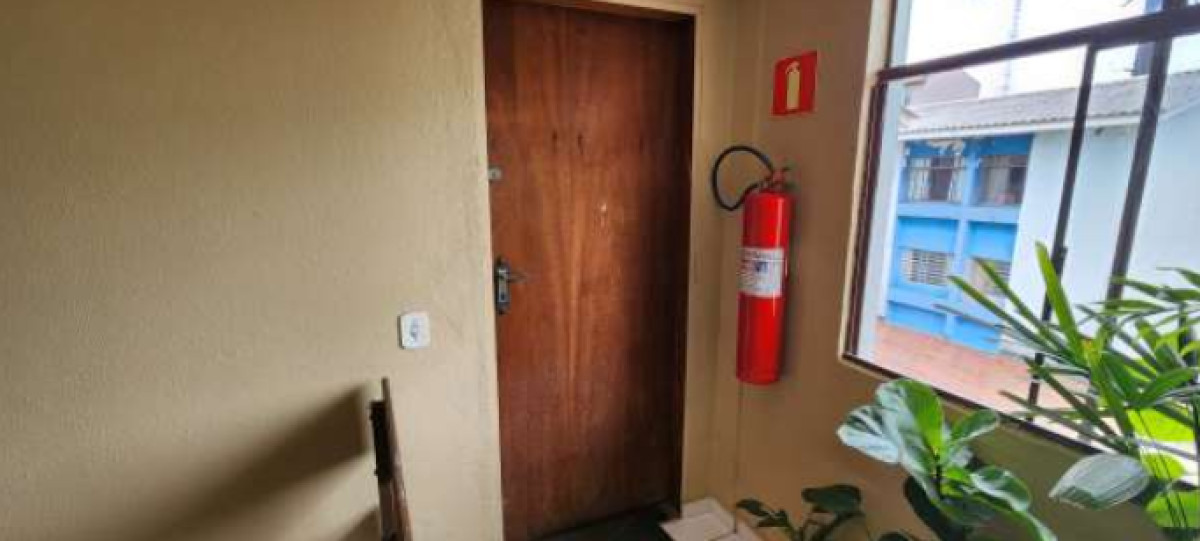 Apartamento no Cic (foto 3 de 3)