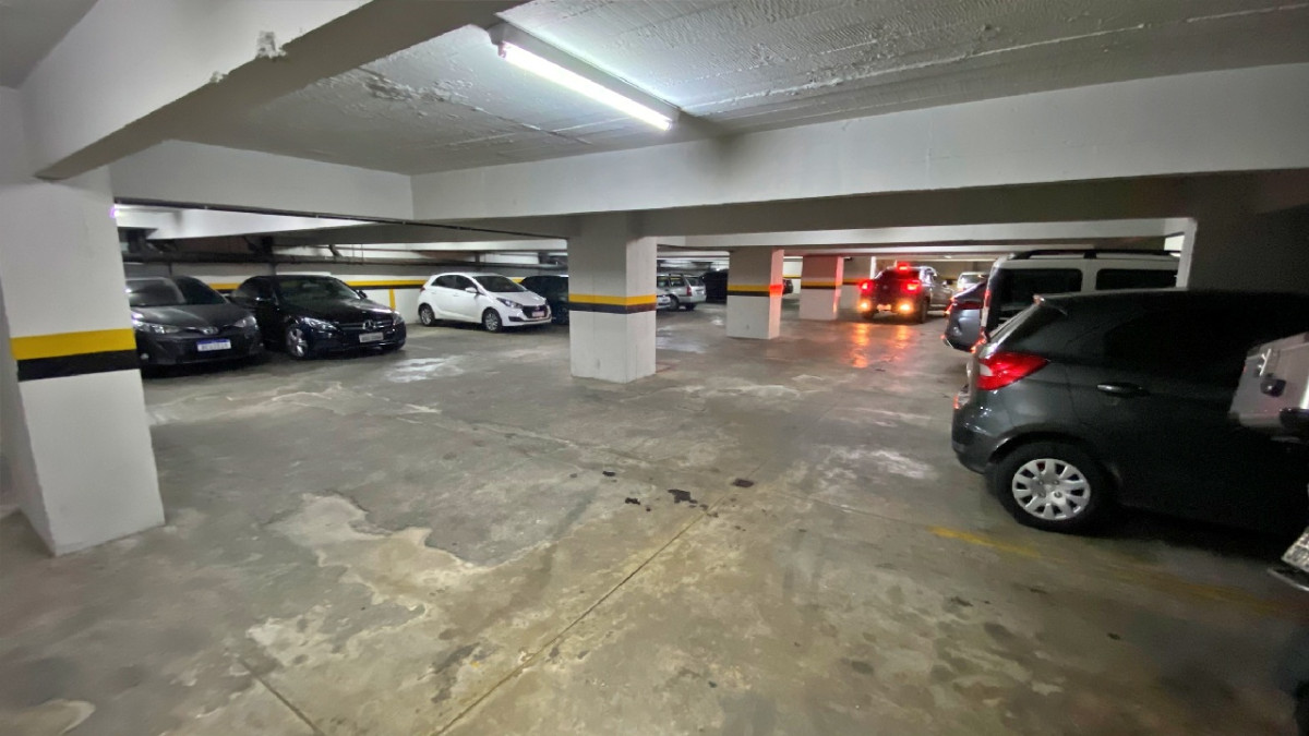 Garagem/Box no Centro (foto 4 de 12)
