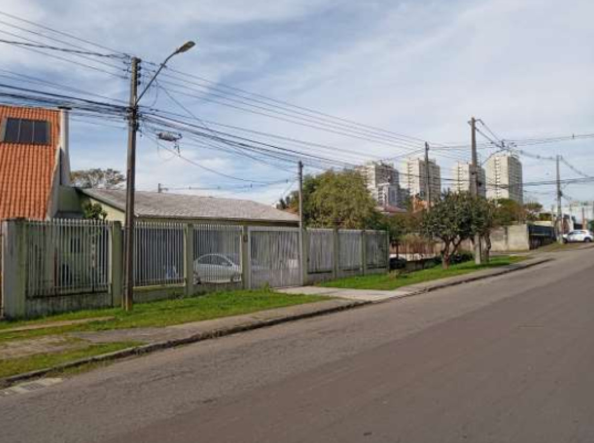 Terreno no Novo Mundo (foto 3 de 3)
