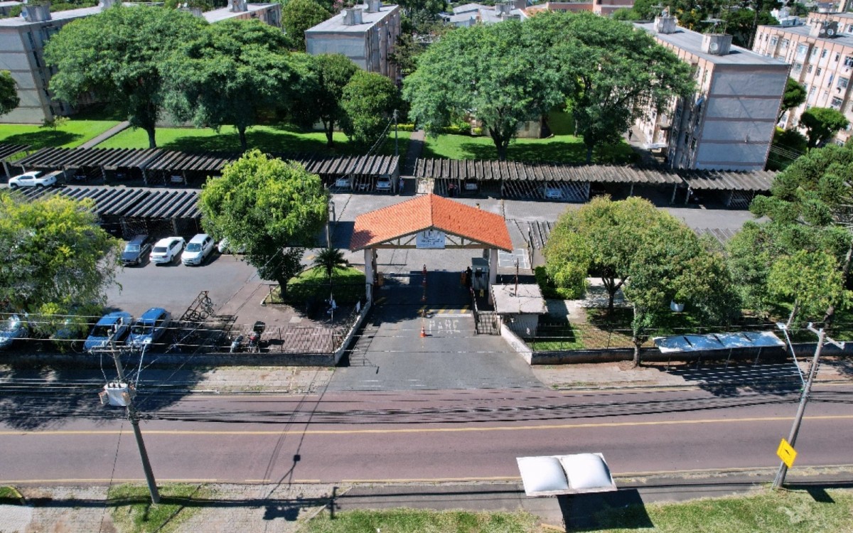 Lote 1 - APARTAMENTO NO CONDOMÍNIO CONJUNTO RESIDENCIAL MARECHAL RONDON, CIC, localizado em Curitiba - PR