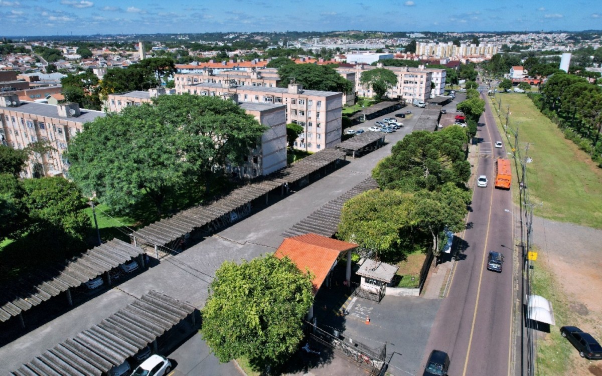 Lote 1 - APARTAMENTO NO CONDOMÍNIO CONJUNTO RESIDENCIAL MARECHAL RONDON, CIC, localizado em Curitiba - PR