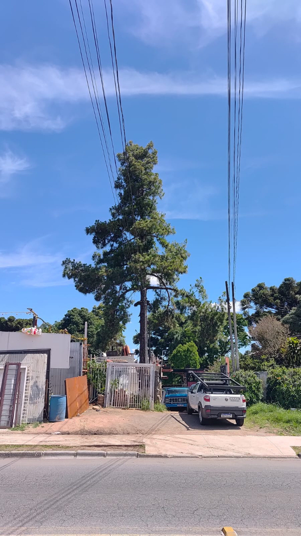 Leilão judicial de terreno no bairro fazendinha - área com 3.070,36 m²