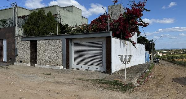 BA/EUCLIDES DA CUNHA - Casa em CENTRO