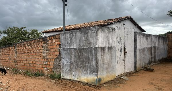 BA/RIBEIRA DO AMPARO - Casa em CENTRO