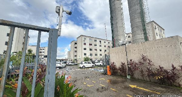 CE/FORTALEZA - Apartamento em CAJAZEIRAS