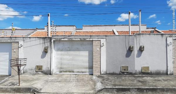 CE/ITAITINGA - Casa em ANCURI