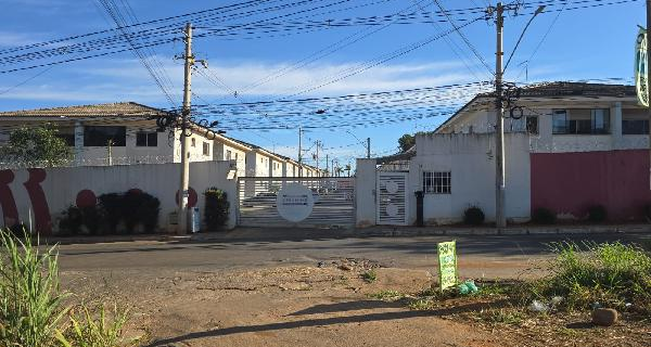 GO/VALPARAISO DE GOIAS - Apartamento em CHACARAS E MANSOES SANTA MARIA