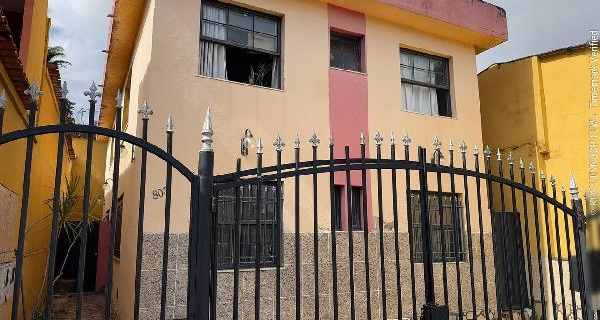 MG/BELO HORIZONTE - Apartamento em DOM CABRAL