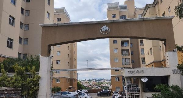 MG/BELO HORIZONTE - Apartamento em SANTA MONICA