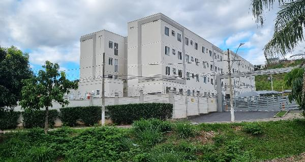 MG/RIBEIRAO DAS NEVES - Apartamento em METROPOLITANO