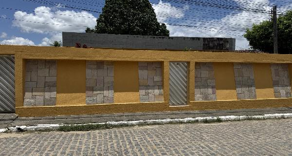 PE/GAMELEIRA - Casa em CENTRO