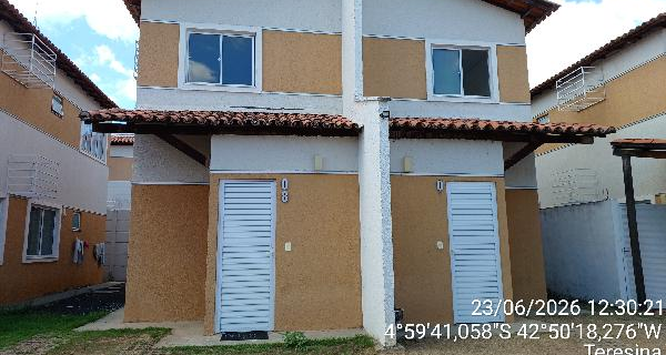 PI/TERESINA - Casa em SANTA MARIA