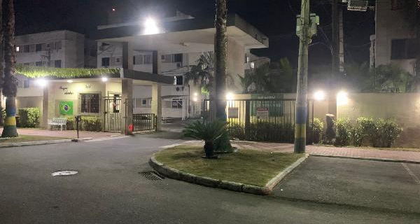 RJ/CAMPOS DOS GOYTACAZES - Apartamento em LOTEAMENTO SONHO DOURADO