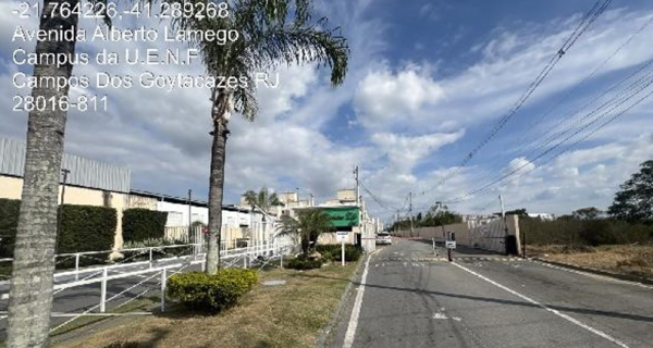 RJ/CAMPOS DOS GOYTACAZES - Apartamento em PARQUE CALIFORNIA