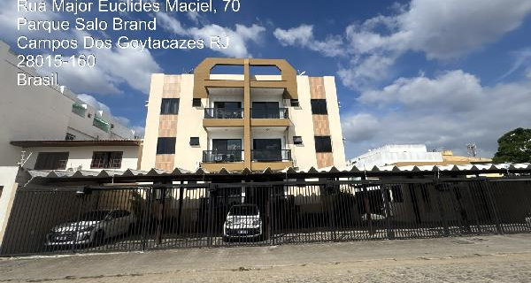 RJ/CAMPOS DOS GOYTACAZES - Apartamento em PARQUE TURF CLUB