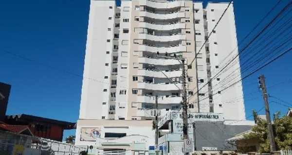 SC/SAO JOSE - Apartamento em ROCADO