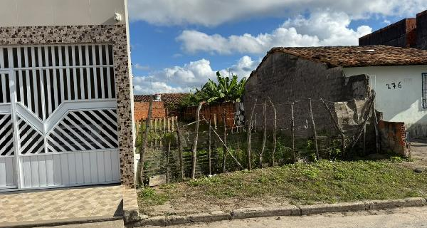 SE/NOSSA SENHORA DAS DORES - Terreno em CENTRO