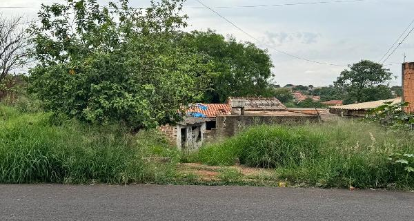 SP/ARARAQUARA - Terreno