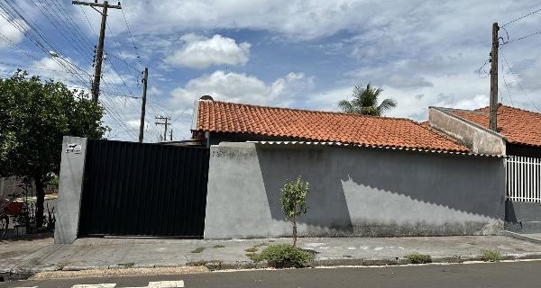 SP/COSMORAMA - Casa em CENTRO