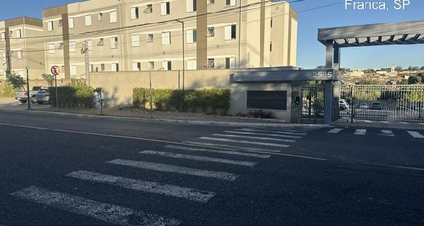 SP/FRANCA - Apartamento em JARDIM PULICANO
