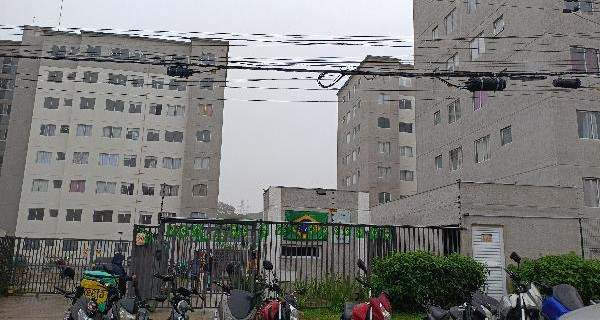 SP/SAO PAULO - Apartamento em JARDIM EGLE