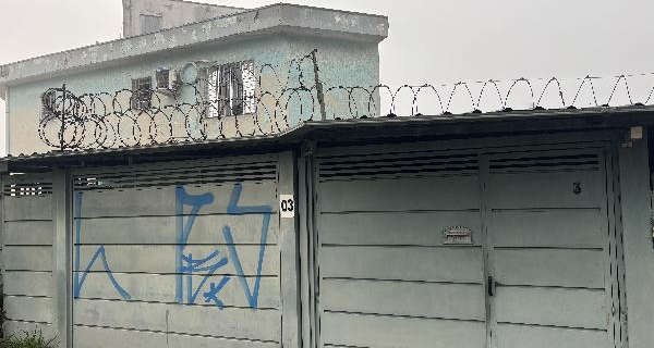 SP/SAO PAULO - Casa em PERUS