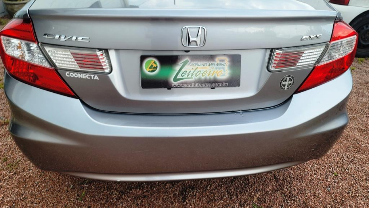 Honda/Civic EXS - 2012/2013 — foto 26 de 37