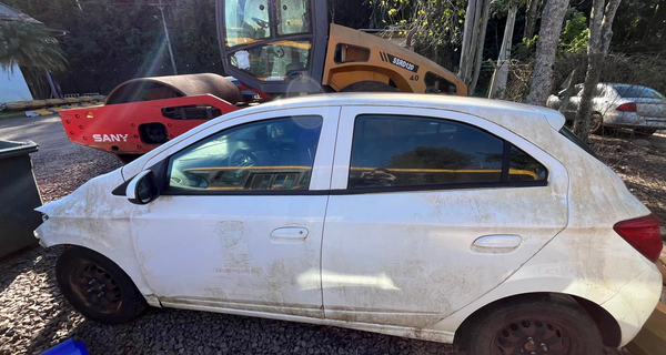 AUTOMÓVEL - Chevrolet Ônix – Ano/Modelo 2019/2019 – Cor Branca