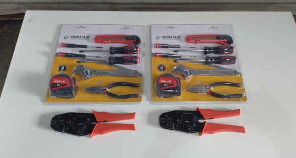 KIT DE FERRAMENTAS COM 4 PEÇAS
