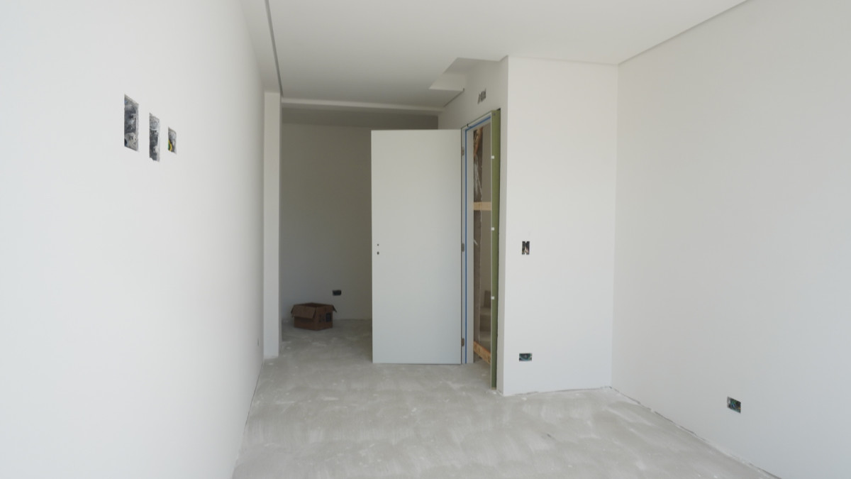 Apartamento 404 com duas vagas para até 3 carros cada vaga - Condomínio Le Gris - Av. Manoel Ribas, 3574 - Santa Felicidade - Curitiba/PR — foto 9 de 14