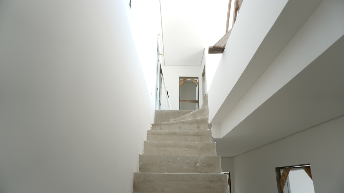 Apartamento 404 com duas vagas para até 3 carros cada vaga - Condomínio Le Gris - Av. Manoel Ribas, 3574 - Santa Felicidade - Curitiba/PR — foto 6 de 14