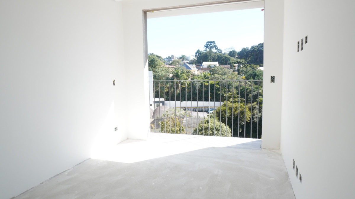 Apartamento 404 com duas vagas para até 3 carros cada vaga - Condomínio Le Gris - Av. Manoel Ribas, 3574 - Santa Felicidade - Curitiba/PR — foto 3 de 14